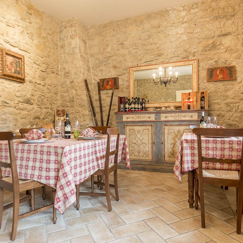 Ristorante cucina tipica umbra tra Foligno e Assisi